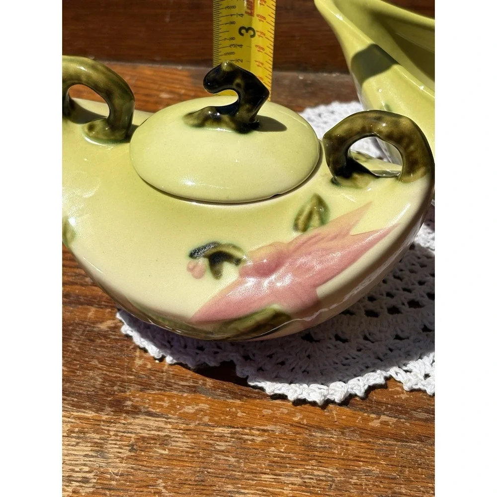 hull vintage pottery